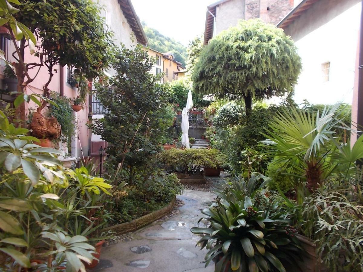 B&B Zia Lina Dongo Exterior photo